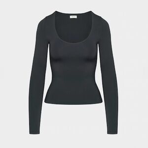 Aritzia Original Contour Astral Longsleeve